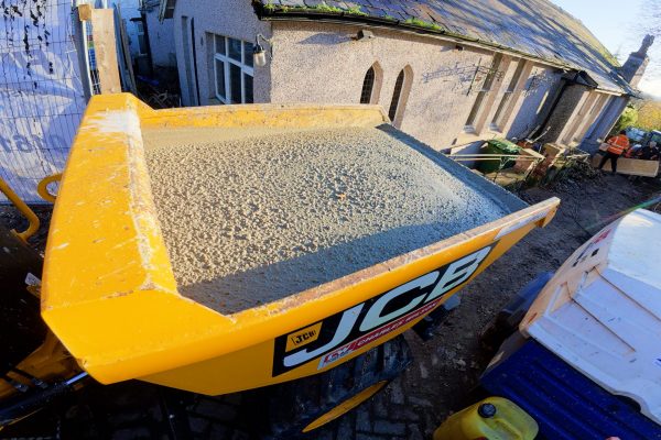 EP ASSEMBLE.04_44_14_03.Still030